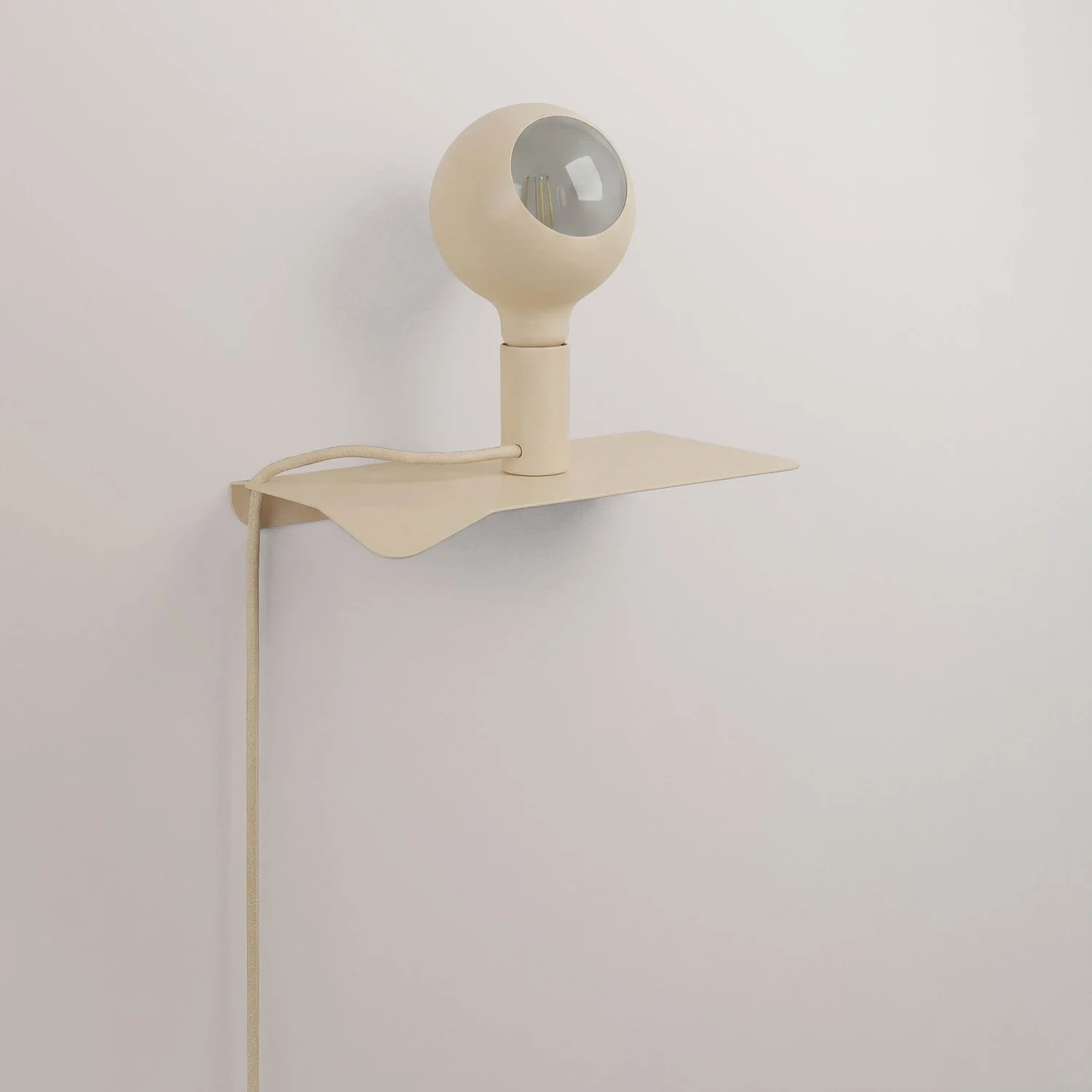 Combo Camo - Lamp with shelf and UK plug - Cream - Image 3