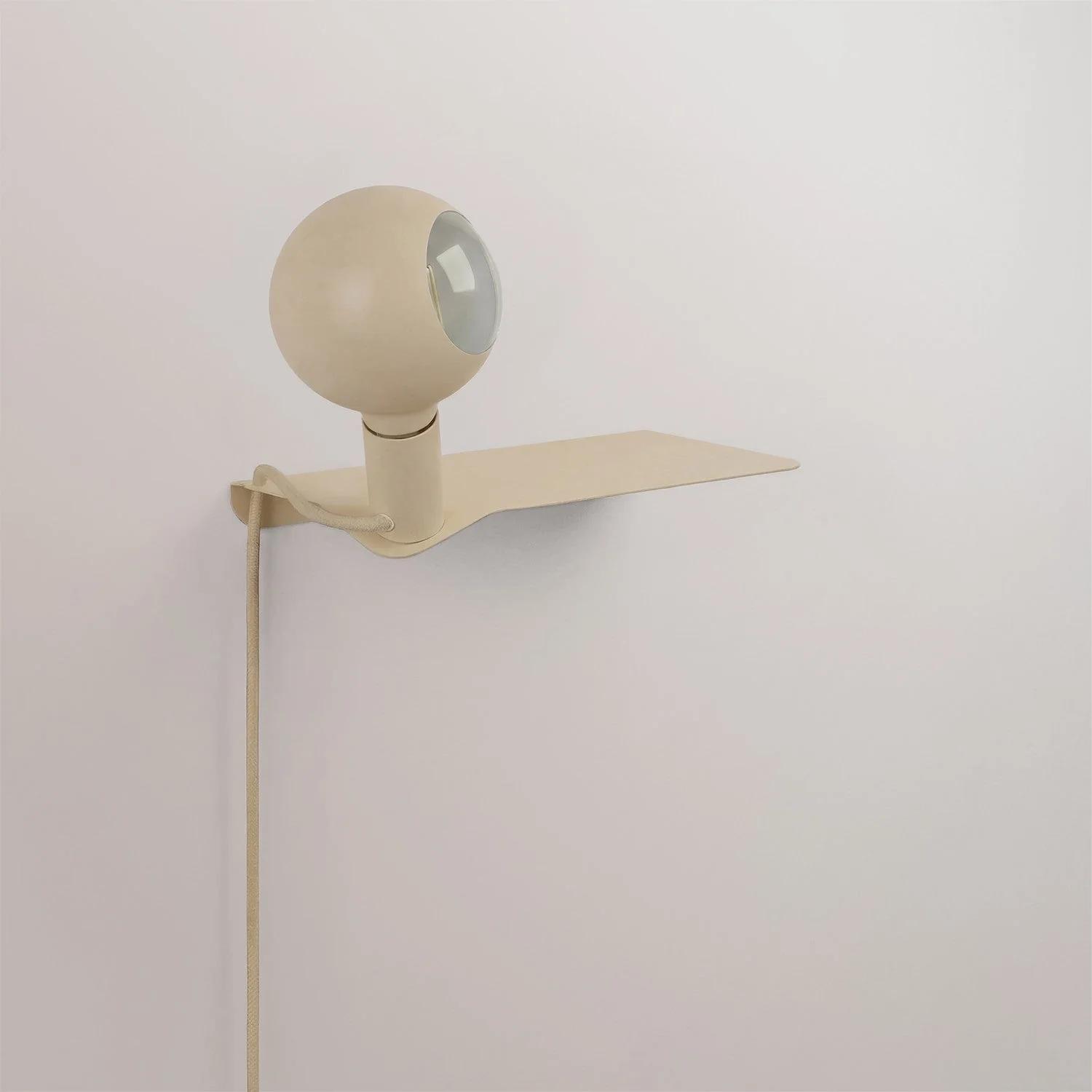 Combo Camo - Lamp with shelf and UK plug - Cream - Image 4