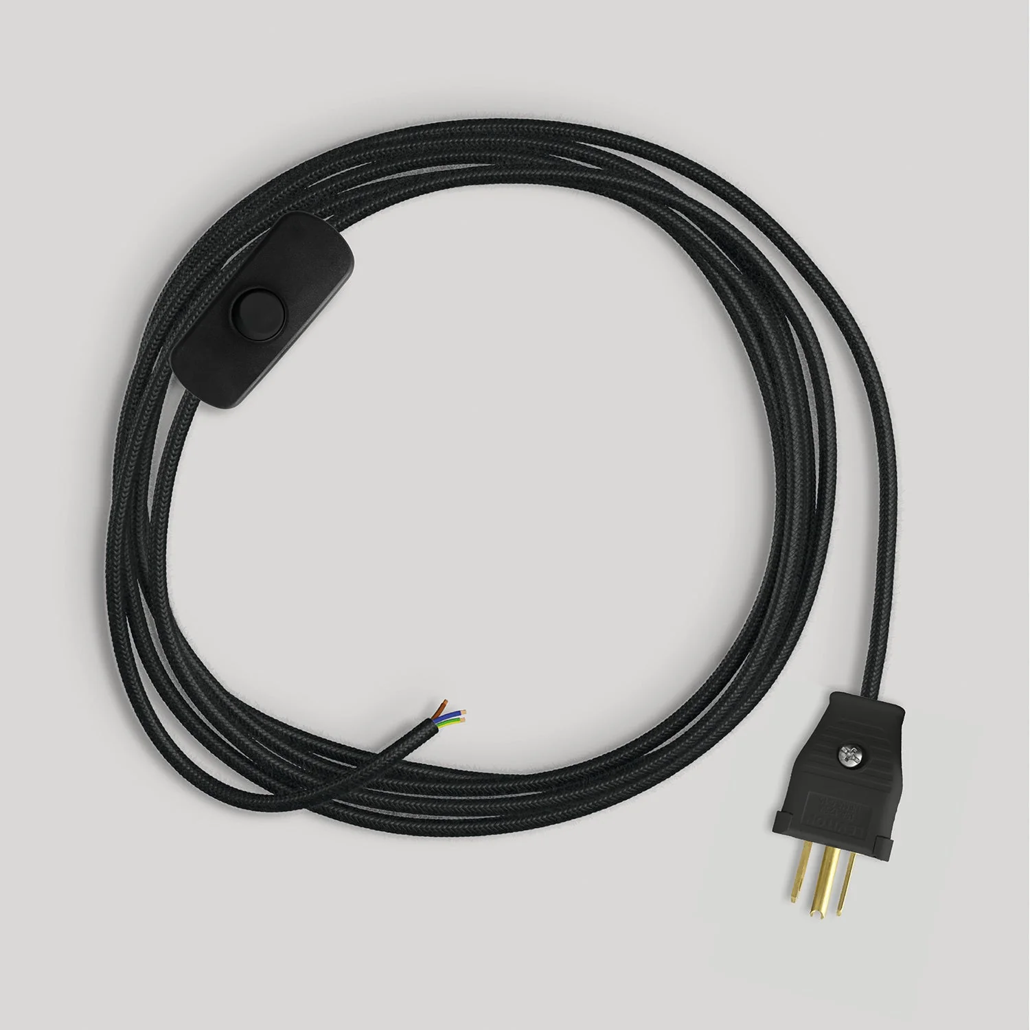 Cord set for lamp with black cable, 6 ft - Image 4