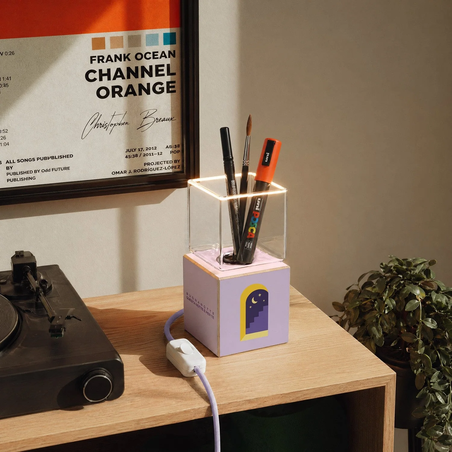 Cubetto table lamp with US plug, "Goodnight little flower" Ghost bulb - Santomanifesto - Image 3