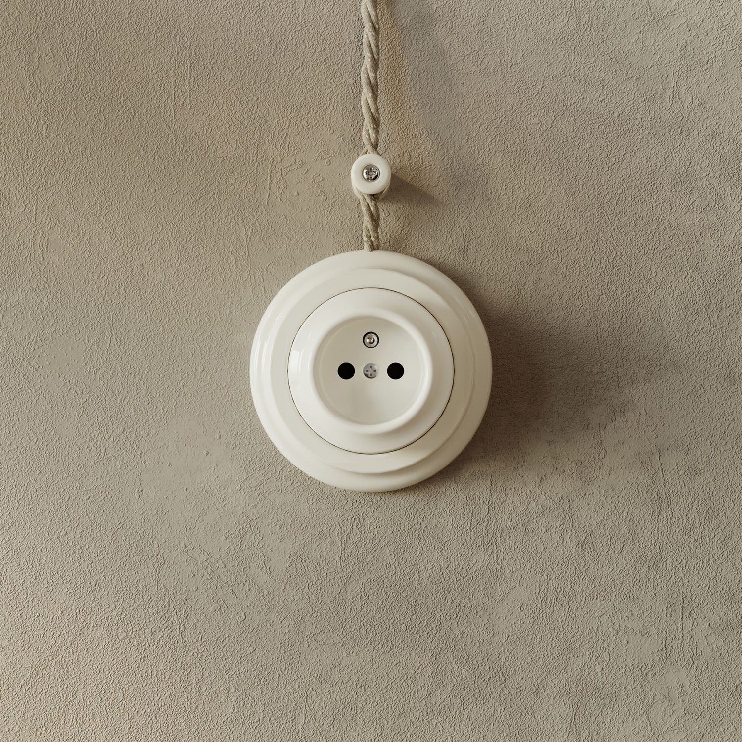 French-style wall socket kit with porcelain base - White - Image 4