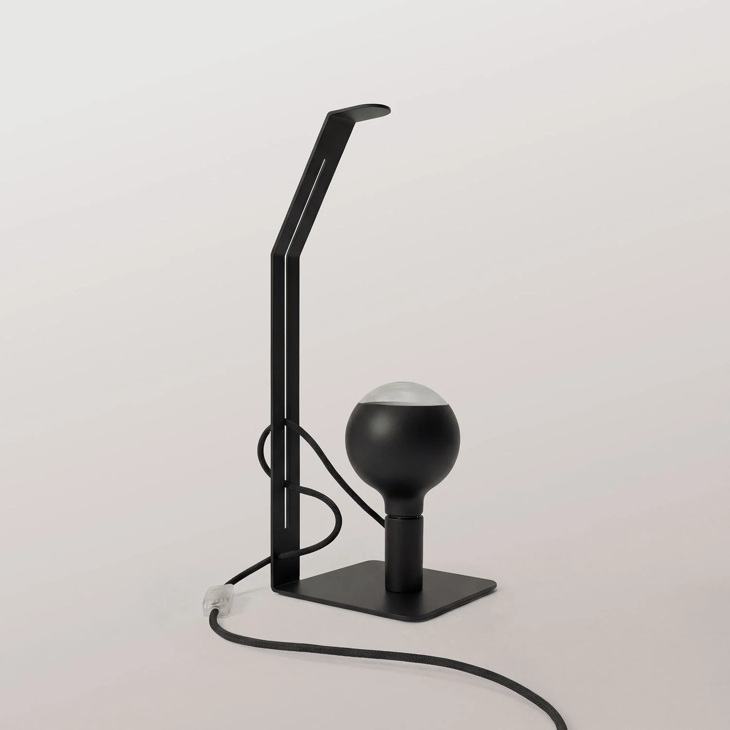 Koso Lucia - Table lamp with UK Plug - Black - Image 6