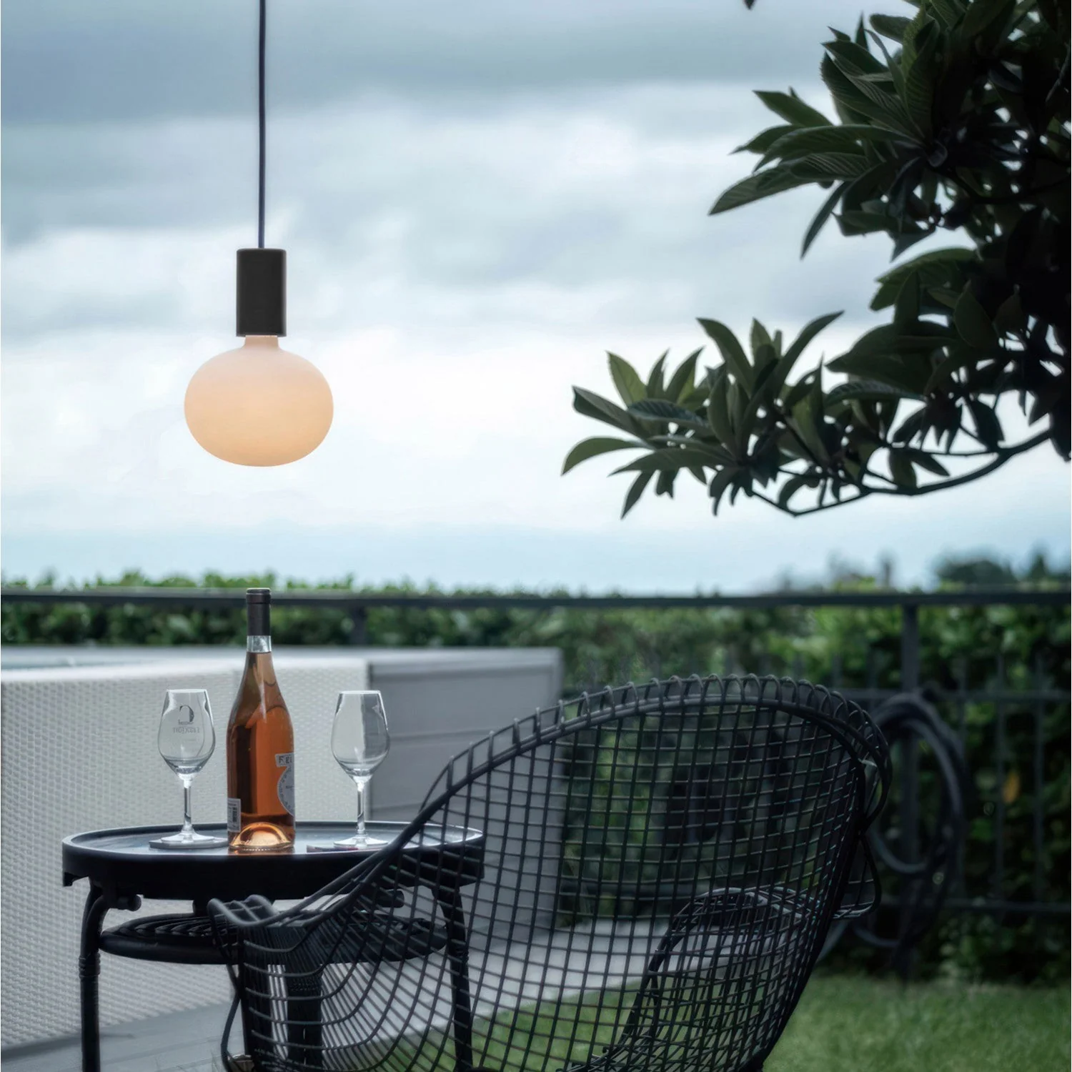 Modulair ELEGANT outdoor lamp with 1.5 m textile cord, ceiling canopy and silicone socket IP65 waterproof - Black - Image 3