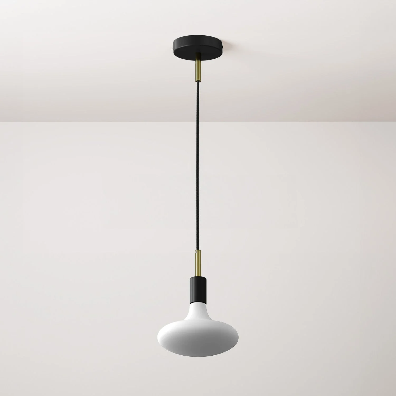 Pendant lamp with textile cable, metal details and 7 cm cable clamp - Black