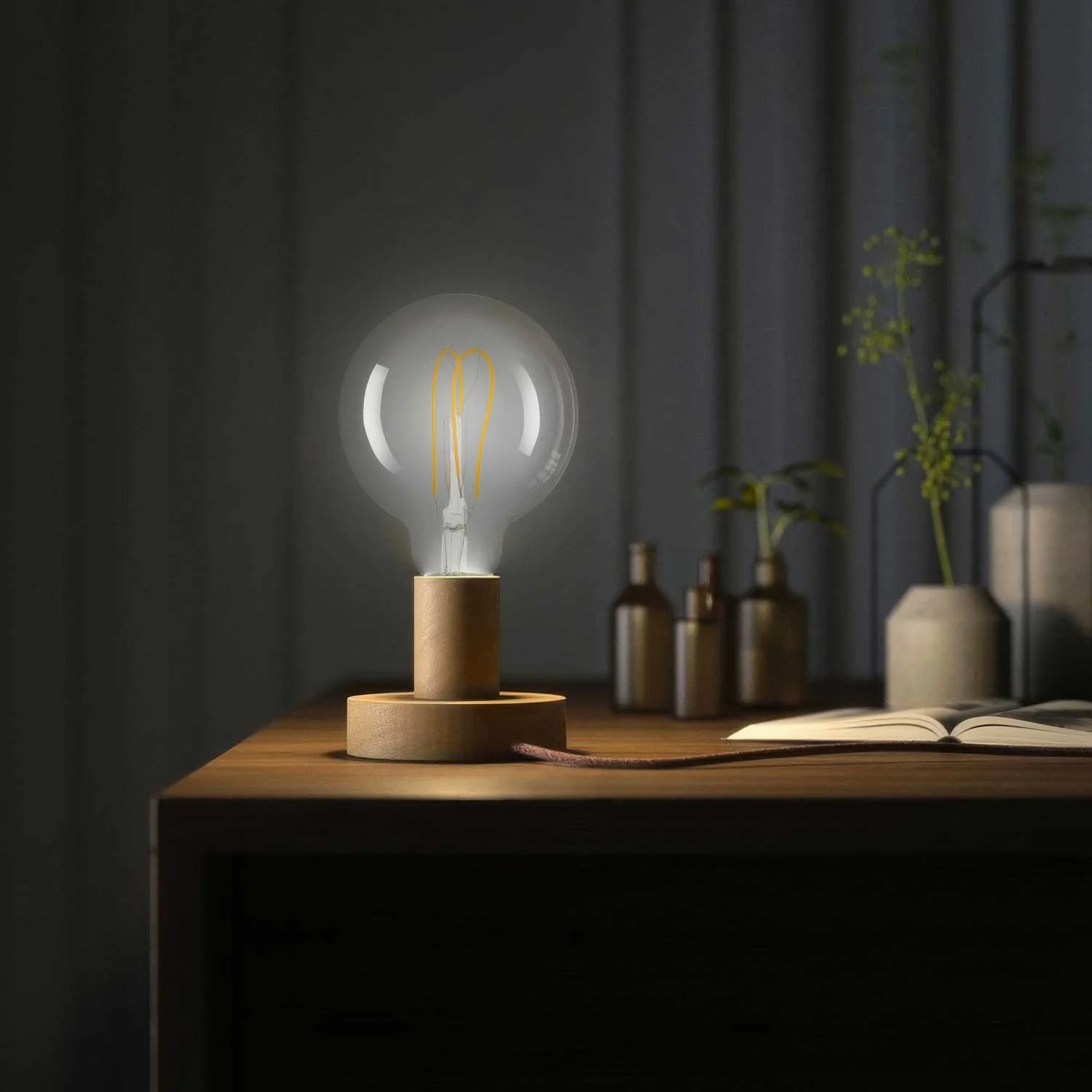 Posaluce - Small wooden table lamp - Neutral - Image 2