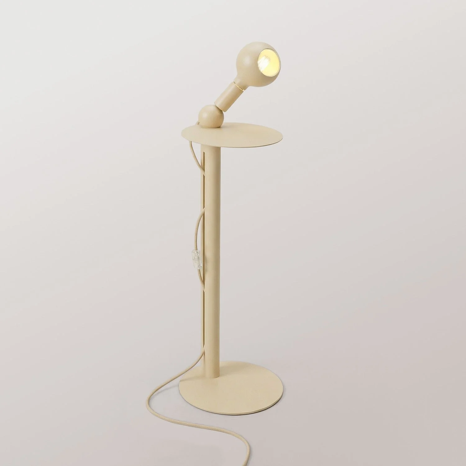 Rocco - Floor lamp with Camo Light bulb - Cream