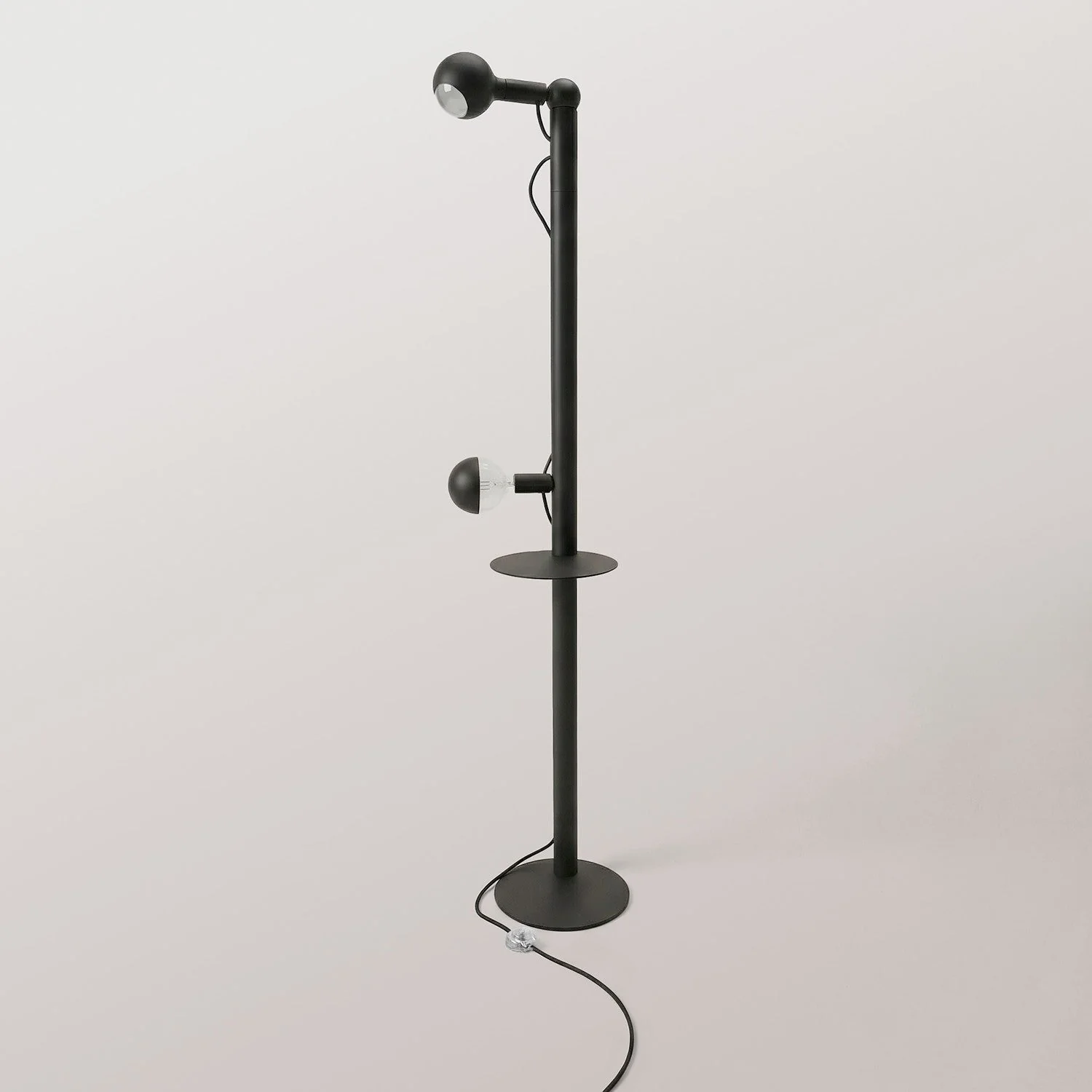 Rocco XXL - Floor lamp with UK plug and Maria and Camo light bulbs - Black - Image 5