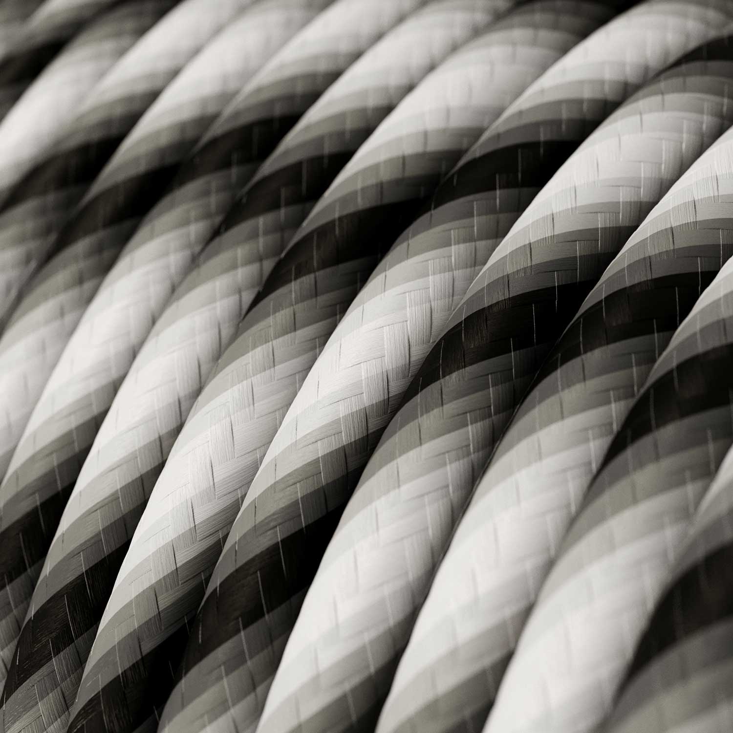 Round Electric Vertigo HD Cable covered in Mr Gray fabric ERM63 - Image 2