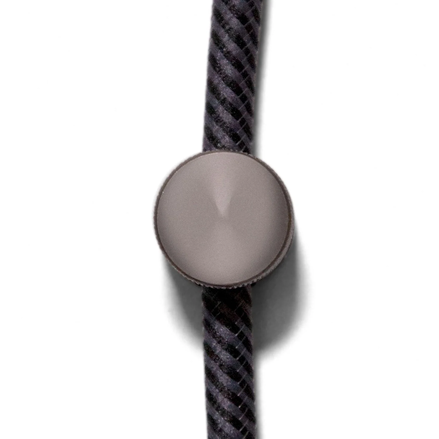 Sarè - Wall mount, metal cord pass-through for textile cord - Pearl black - Image 4
