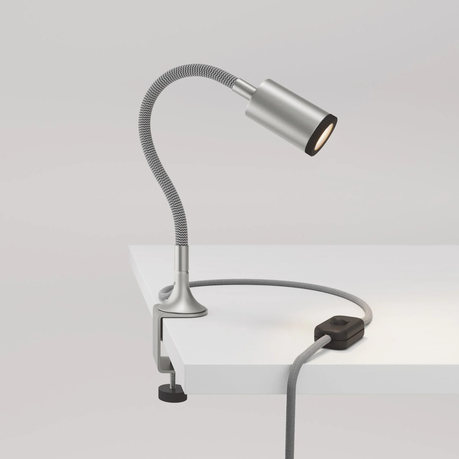 MAG-Y adjustable spotlight with clamp and UK plug - Satin Titanium