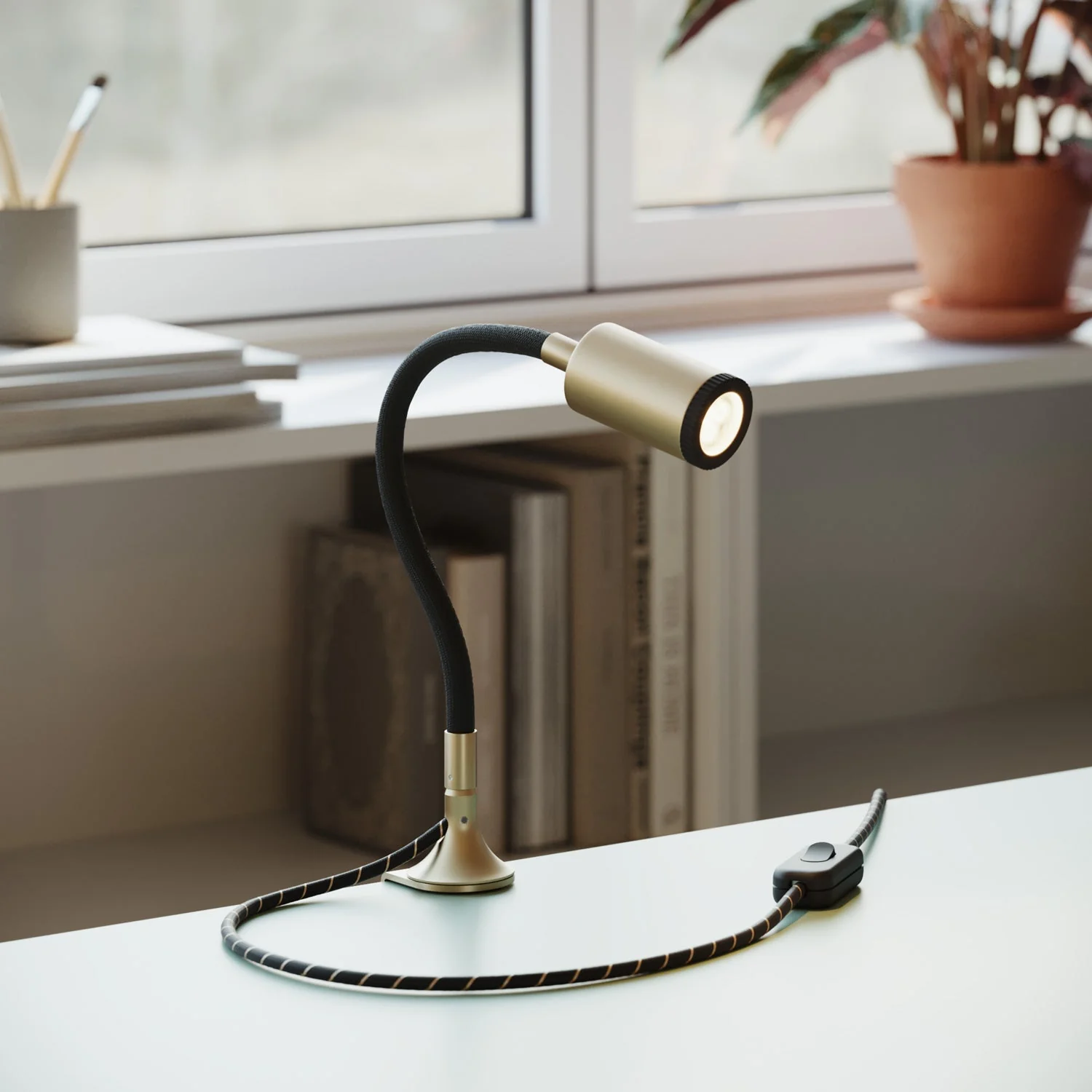 MAG-Y adjustable spotlight with clamp - Satin bronze - Image 2