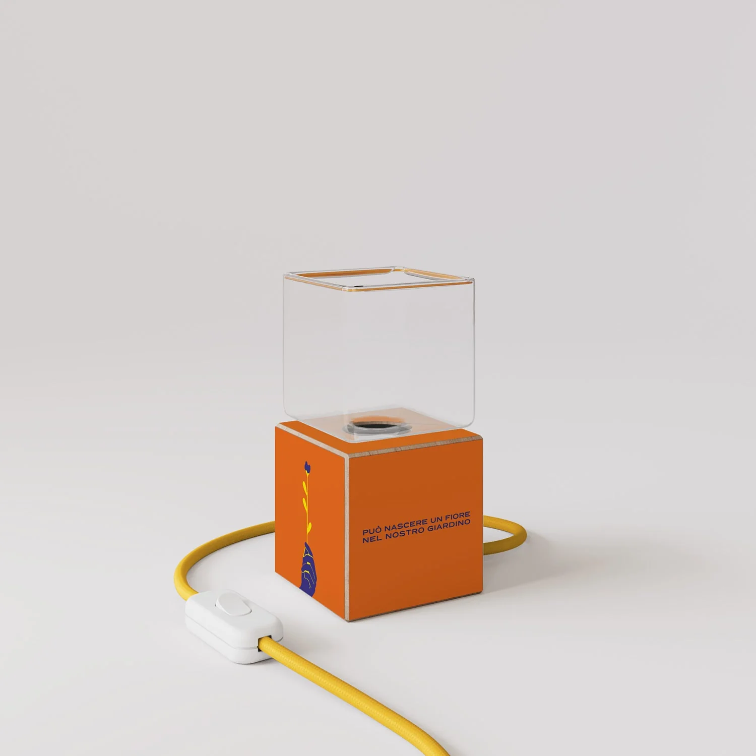 Cubetto table lamp “Può nascere un fiore” with UK Plug and Ghost Light bulb - Santomanifesto - Image 4