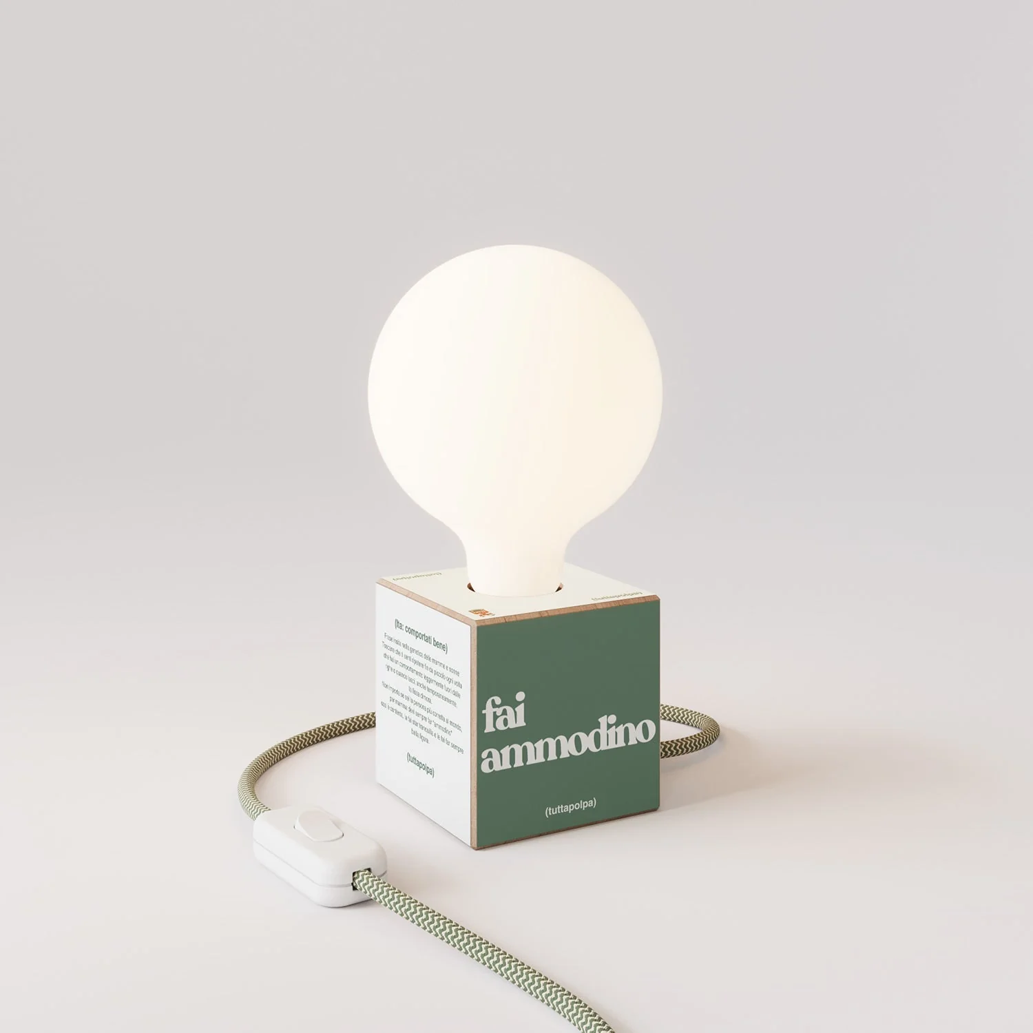 Cubetto Table Lamp "Fai ammodino" with porcelain effect globe light bulb - Tuttapolpa