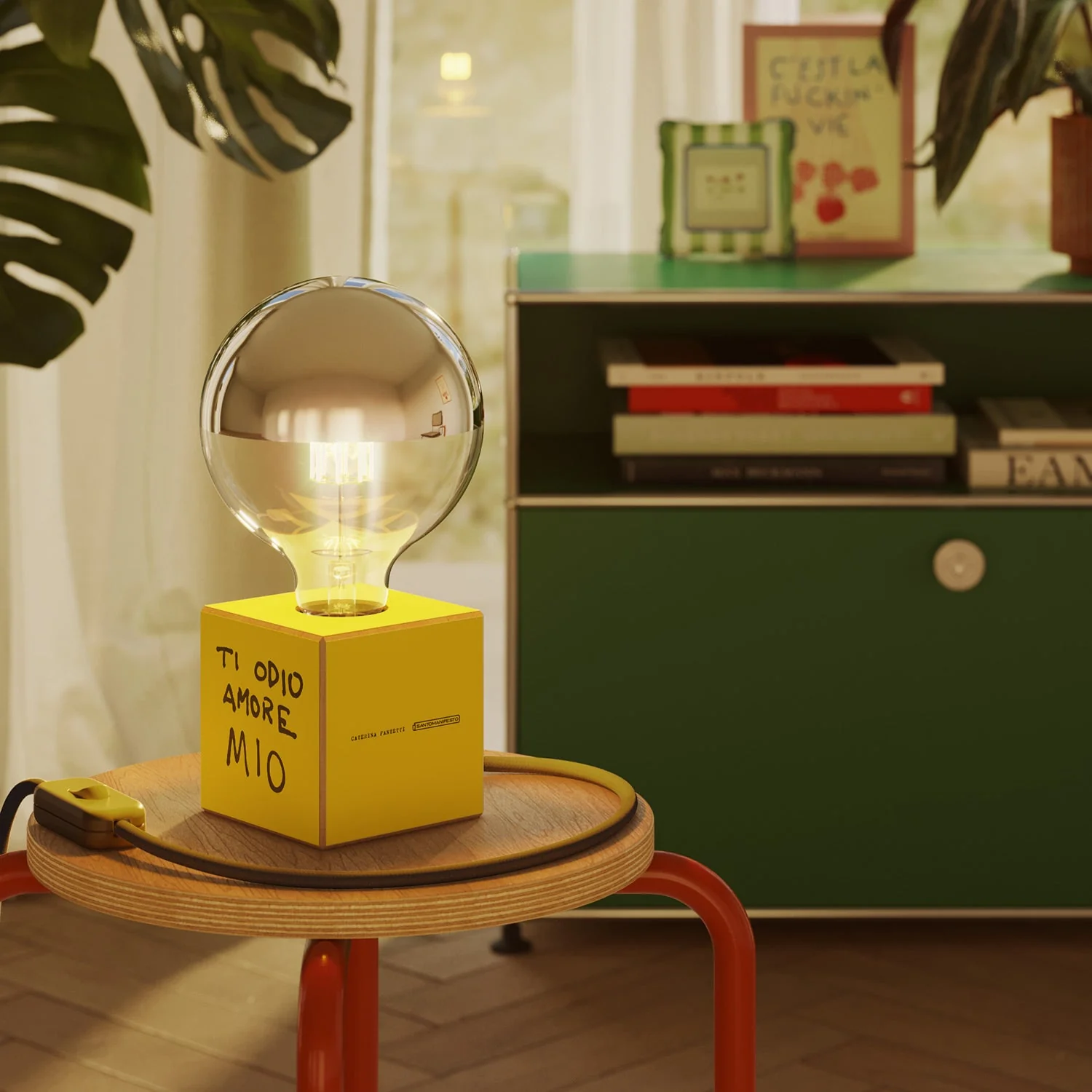 Cubetto table lamp "Ti odio amore mio" with UK plug and half-silver globe light bulb - Santomanifesto - Image 2