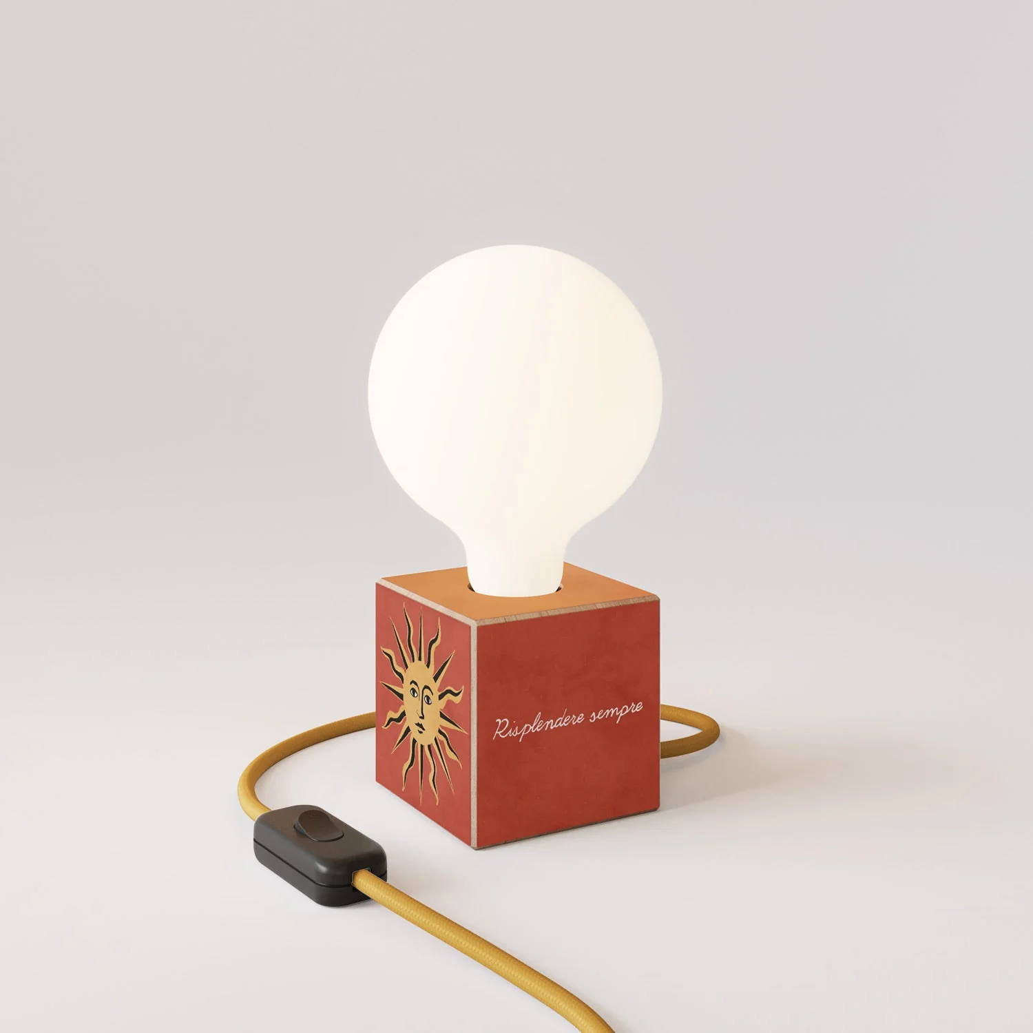 Cubetto table lamp "Il sole" with UK Plug and porcelain-effect globe Light bulb - Santomanifesto