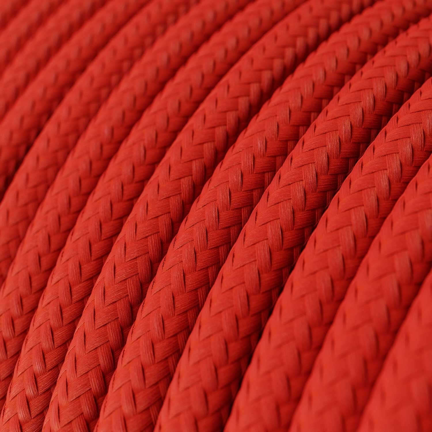 Ultra Soft silicone electrical cord with glossy Fire Red fabric covering - RM09 round 2x0.75 mm - Image 2