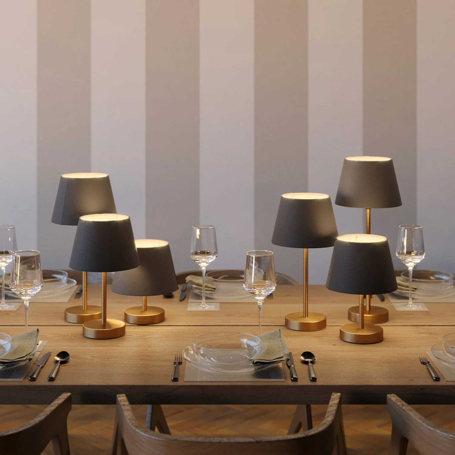 Lampshade riser - Metal table lamp - Satin bronze - Image 2
