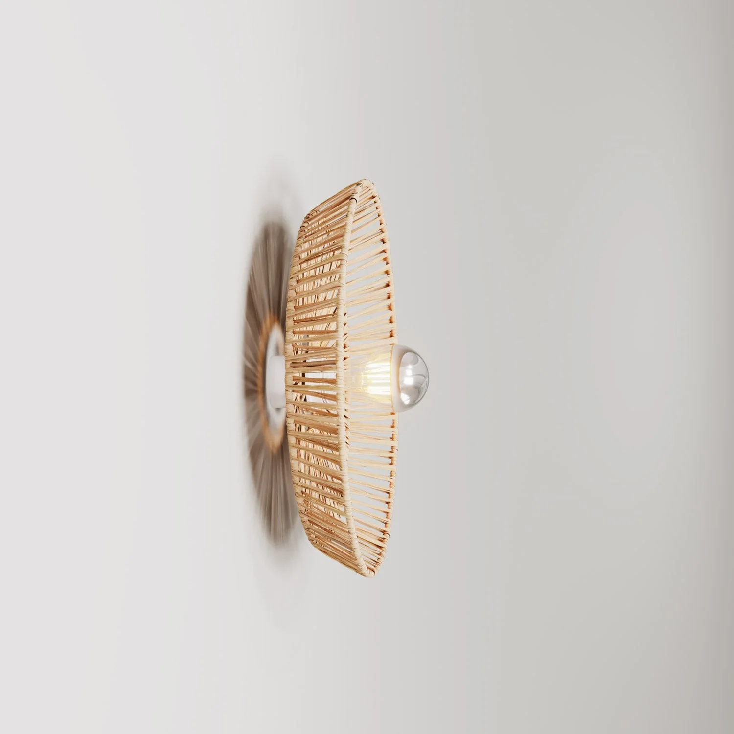Wall and ceiling lamp with Moorea raffia lampshade
