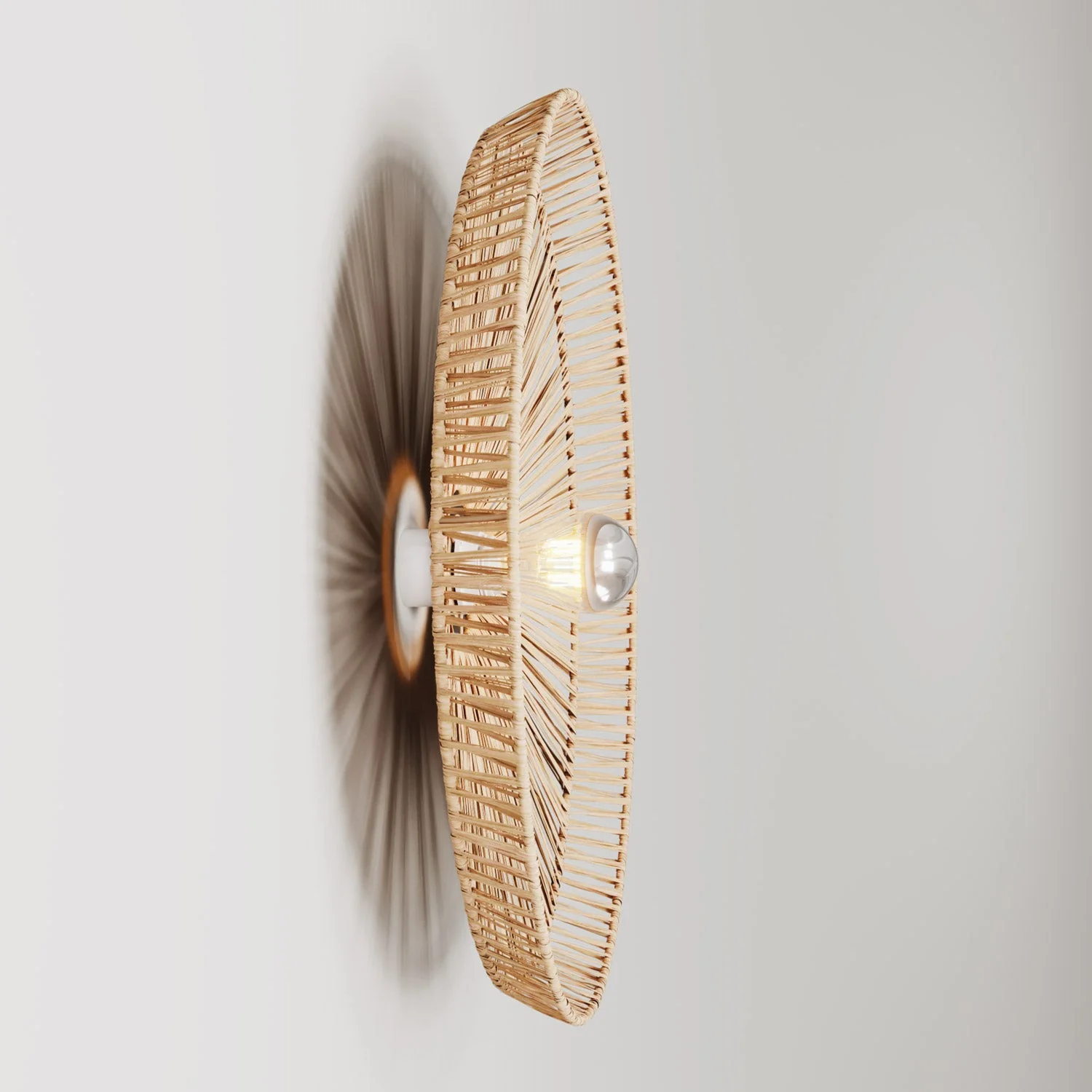 Wall and ceiling lamp with Tahiti raffia lampshade