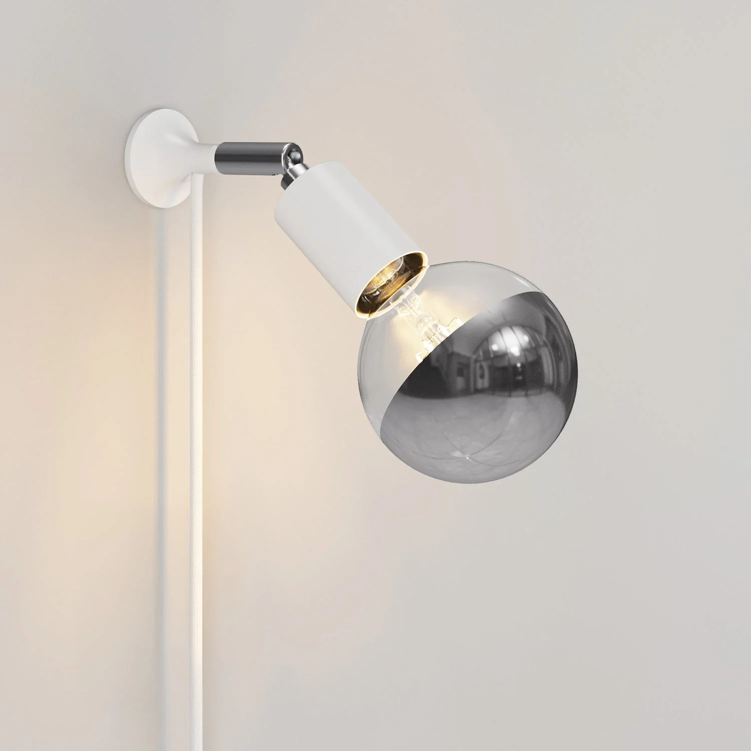 MAG-Y wall lamp with joint, half-sphere light bulb, and UK plug - Matte white