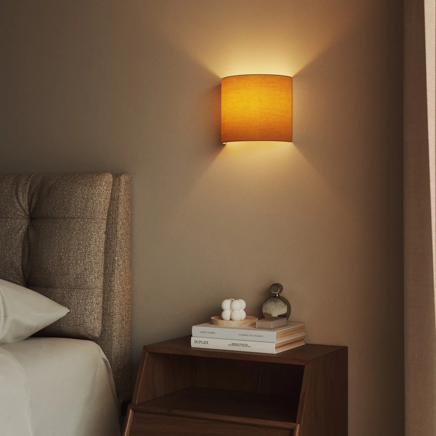 Ventola wall light with Arenal gold fabric lampshade - Made in Italy - Image 2